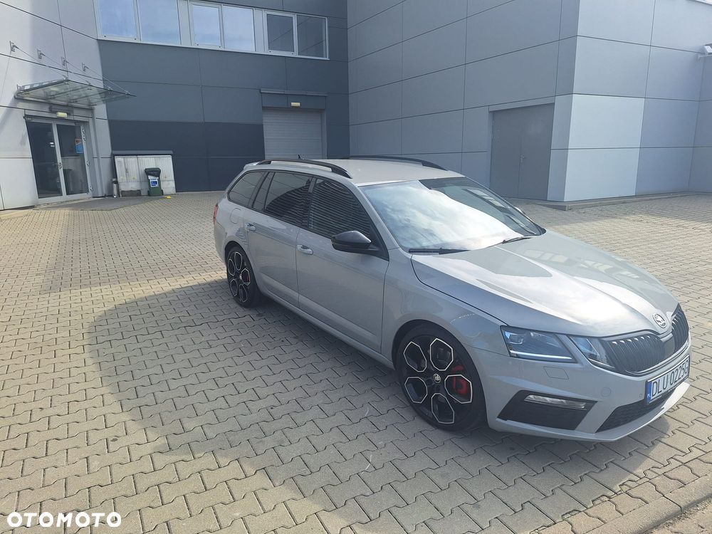 Skoda Octavia 2.0 TSI RS - 3