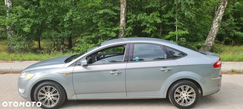 Ford Mondeo 1.8 TDCi Ghia - 3