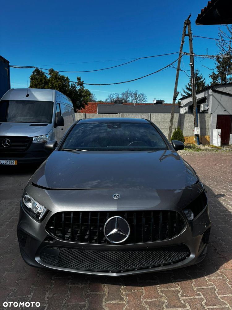Mercedes-Benz Klasa A 180 d 7G-DCT - 2
