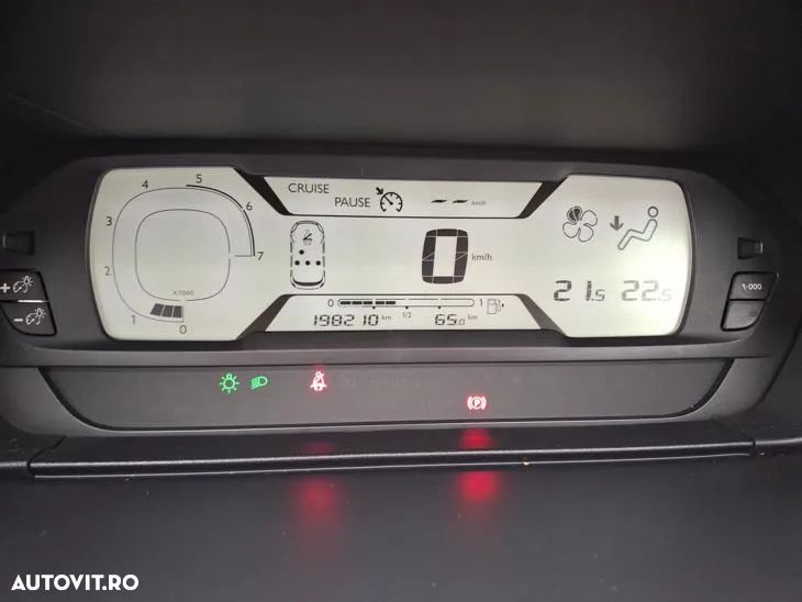 Citroën C4 Space Tourer 1.5 BlueHDi S&S BVM6 Feel - 10