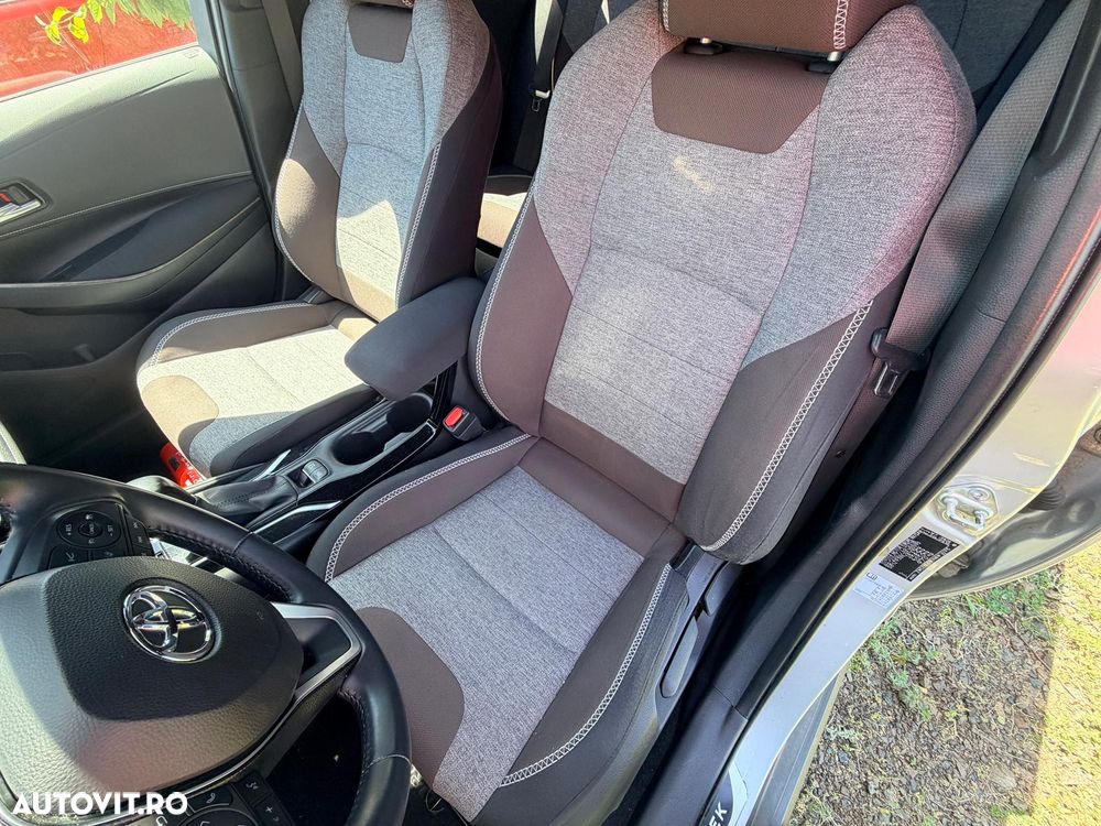 Toyota Corolla 1.8 Trek - 8