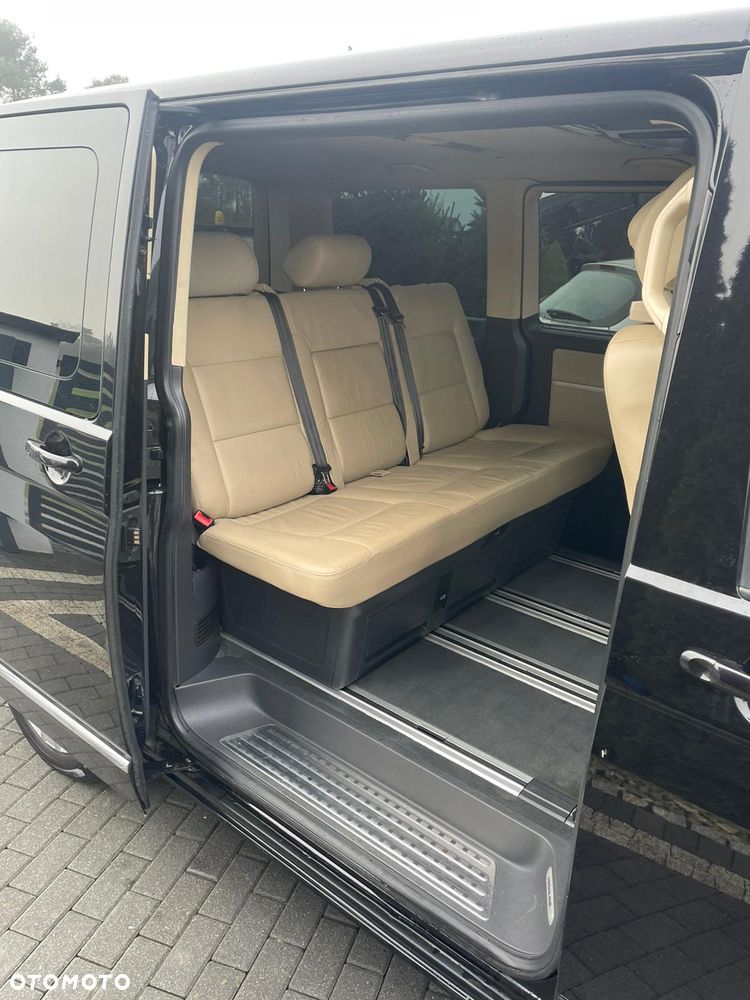 Volkswagen Multivan - 16