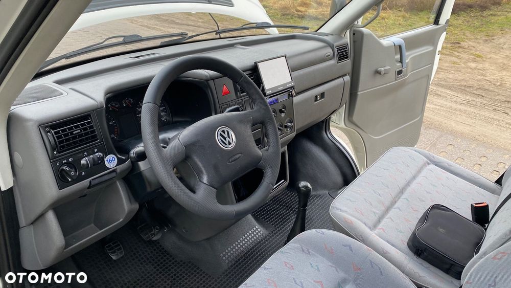 Volkswagen Transporter - 34