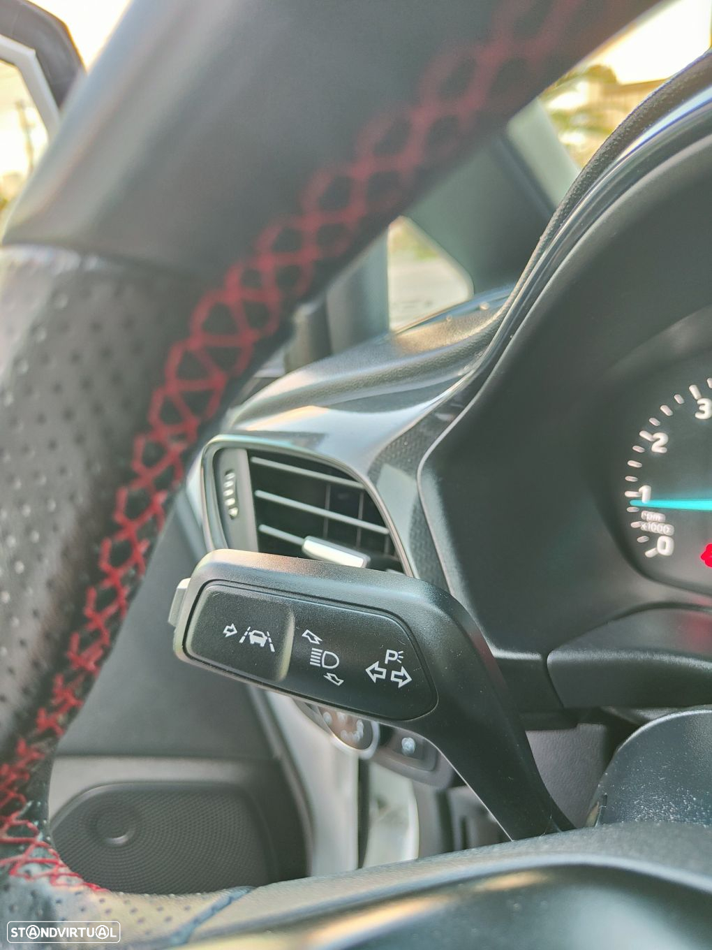 Ford Fiesta 1.0 EcoBoost ST-Line - 52