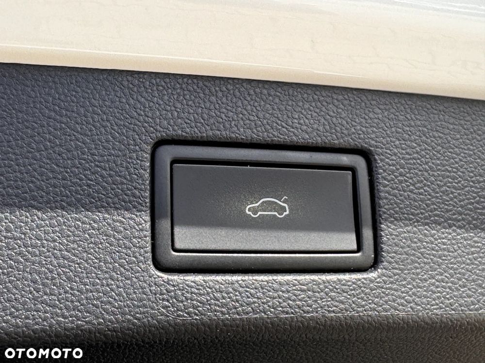 Volkswagen Arteon 2.0 TSI 4Motion R DSG - 7