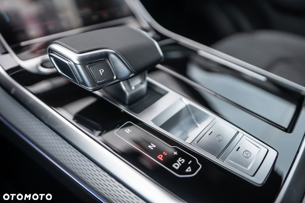 Audi Q8 - 27
