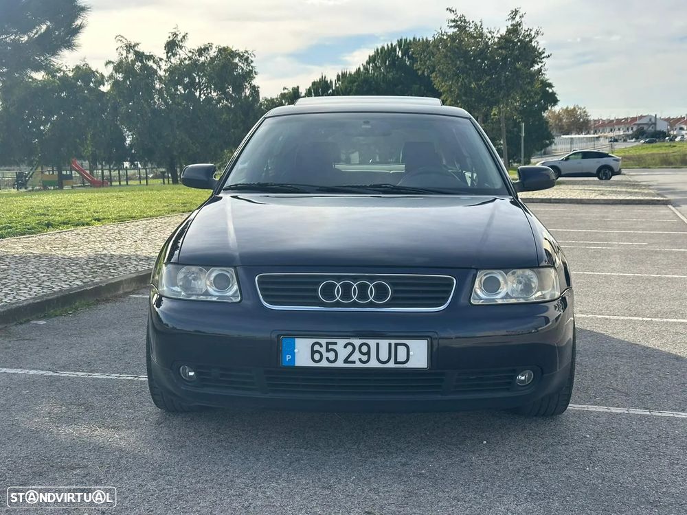 Audi A3 1.6 Ambiente - 2
