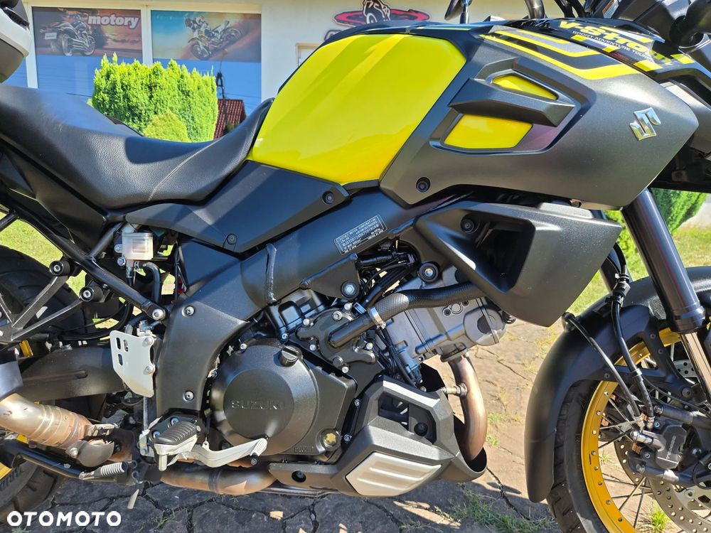 Suzuki V-STROM - 9