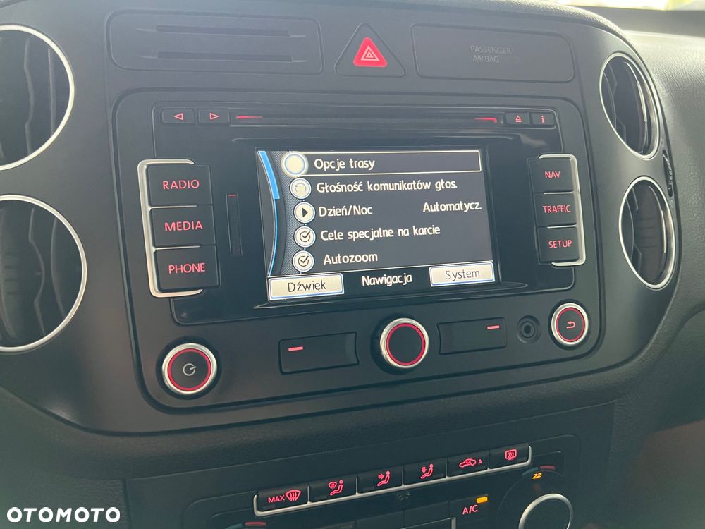 Volkswagen Golf Plus - 17
