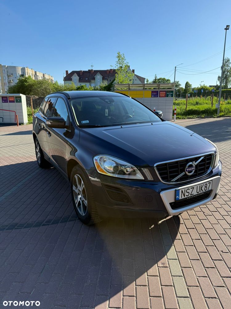 Volvo XC 60 2.4D AWD Momentum - 3