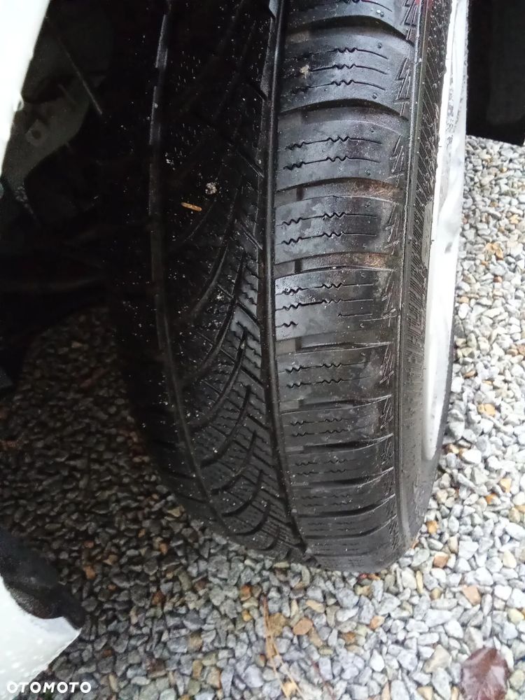 Fiat DOBLO 1.3D m-jet - 33