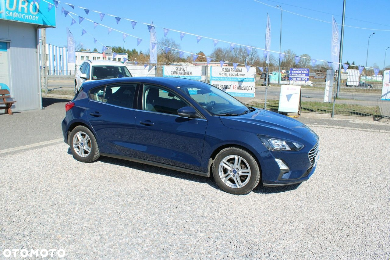Ford Focus - 32