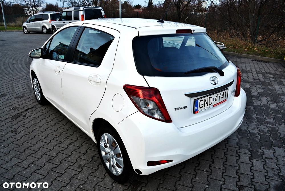 Toyota Yaris 1.0 Active - 17