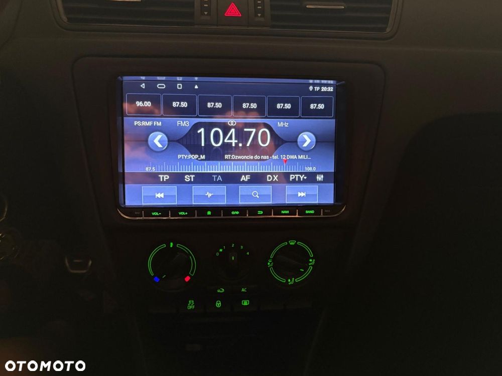 Skoda RAPID 1.6 TDI DPF Ambition - 12