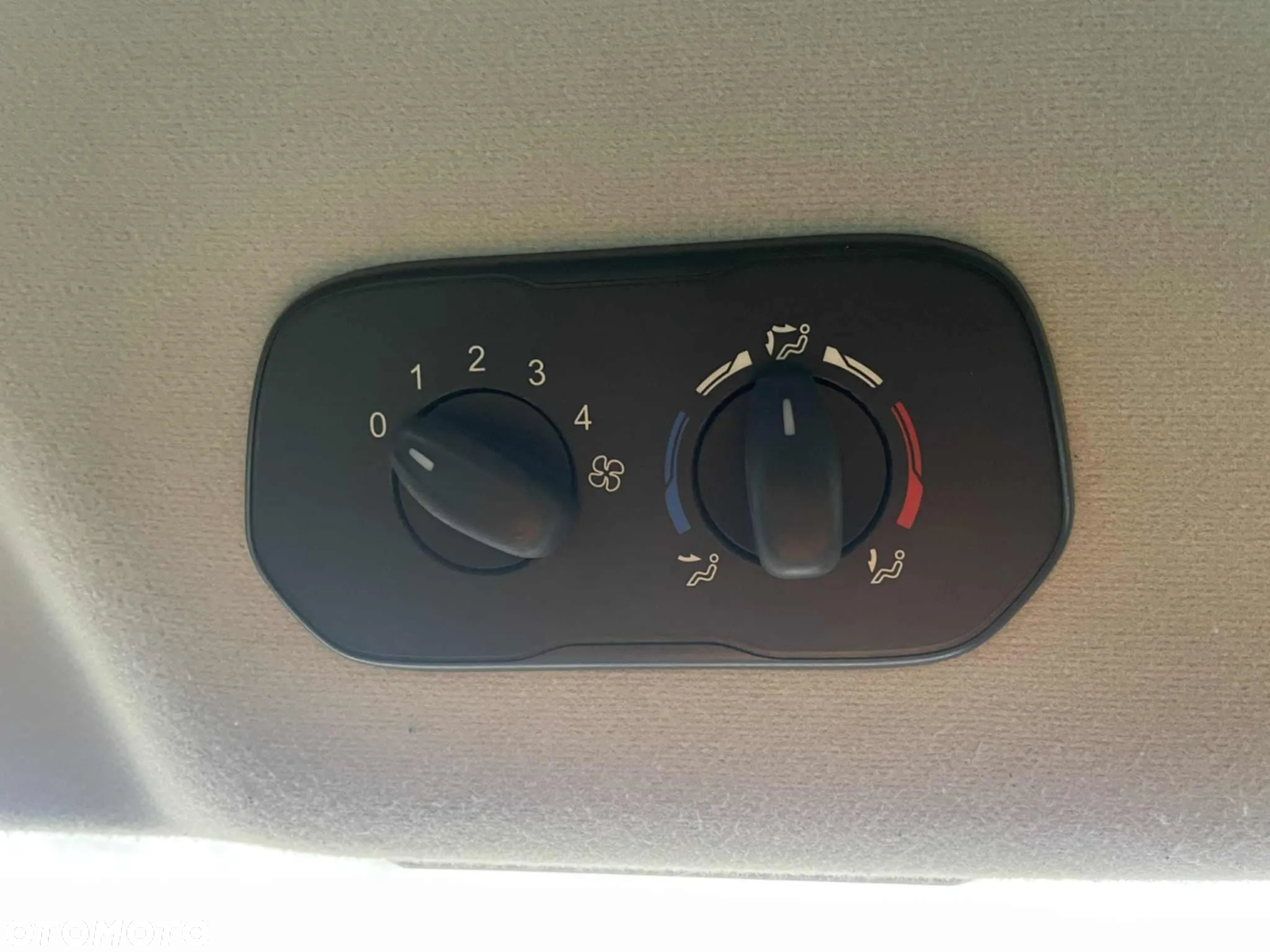 Ford Transit Custom 340 L1H2 VA MH Trail - 14
