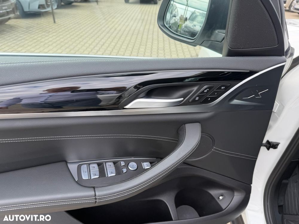 BMW X3 xDrive30e AT PHEV - 18