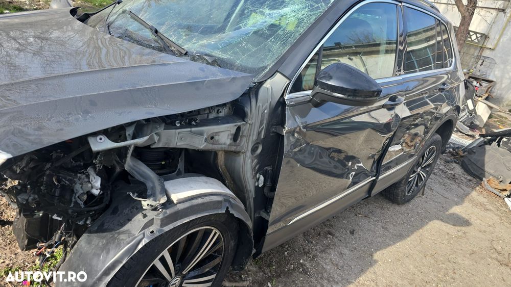 Volkswagen Tiguan 2.0 TDI DPF DSG 4Mot Highline - 8