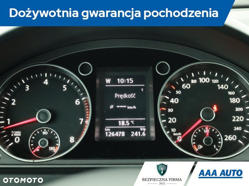 Volkswagen Passat - 9