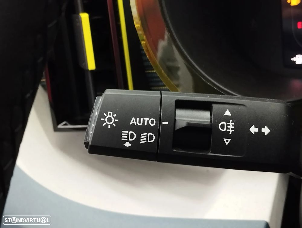 Fiat Grande Panda 1.2 Hybrid Icon eDCT - 19