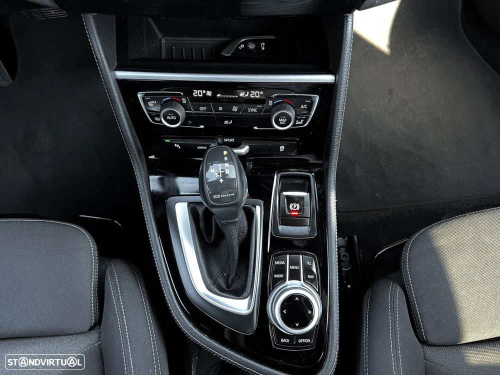 BMW 225xe Active Tourer Line Sport - 10