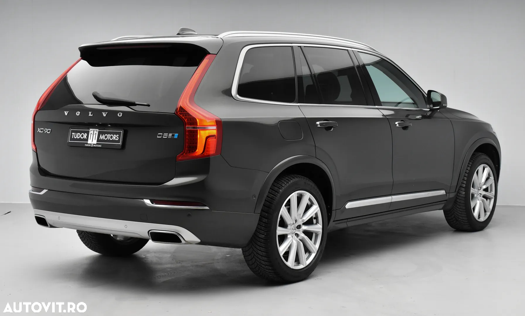 Volvo XC 90 D5 AWD Inscription - 4