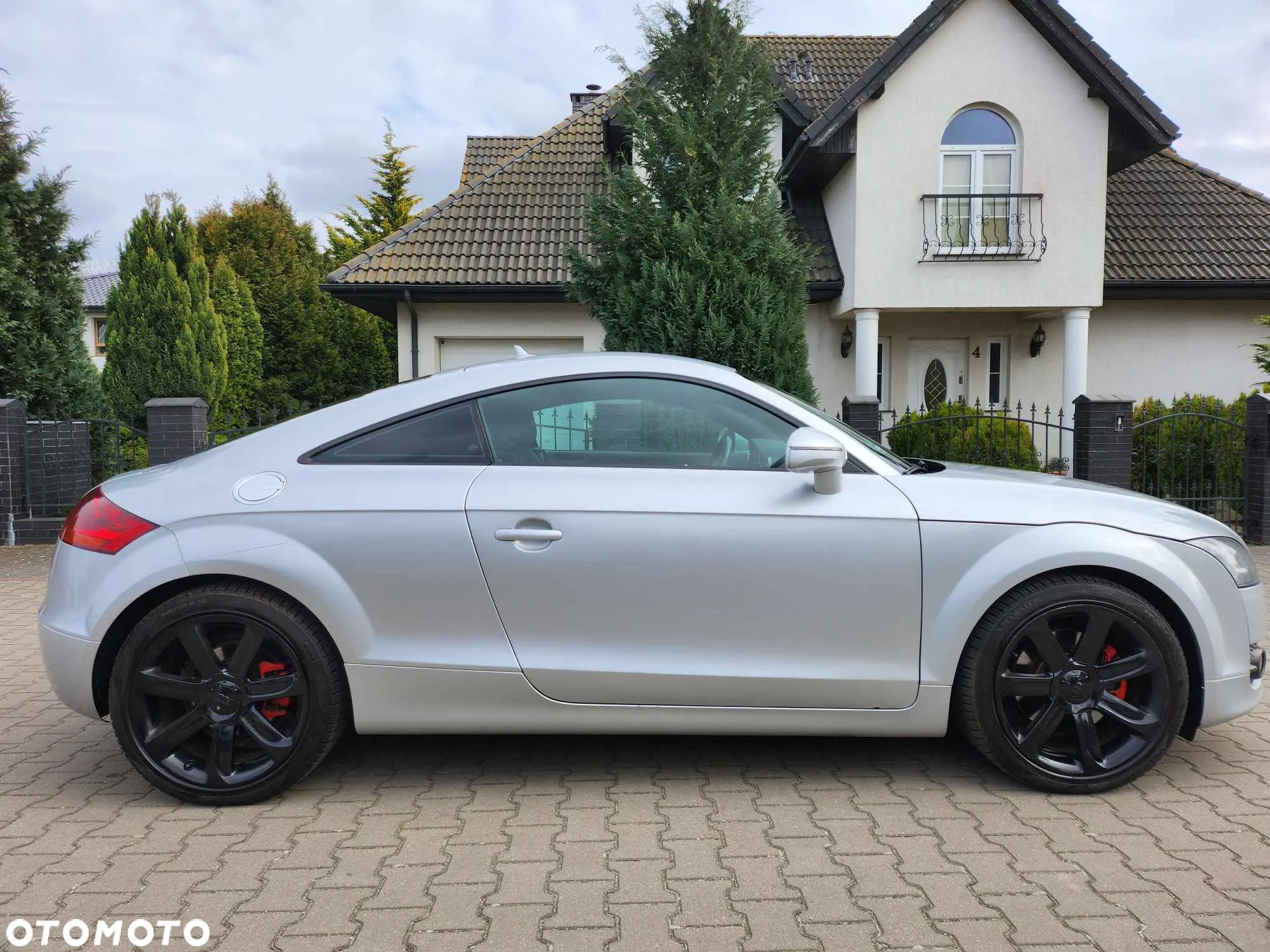 Audi TT Coupé - 4