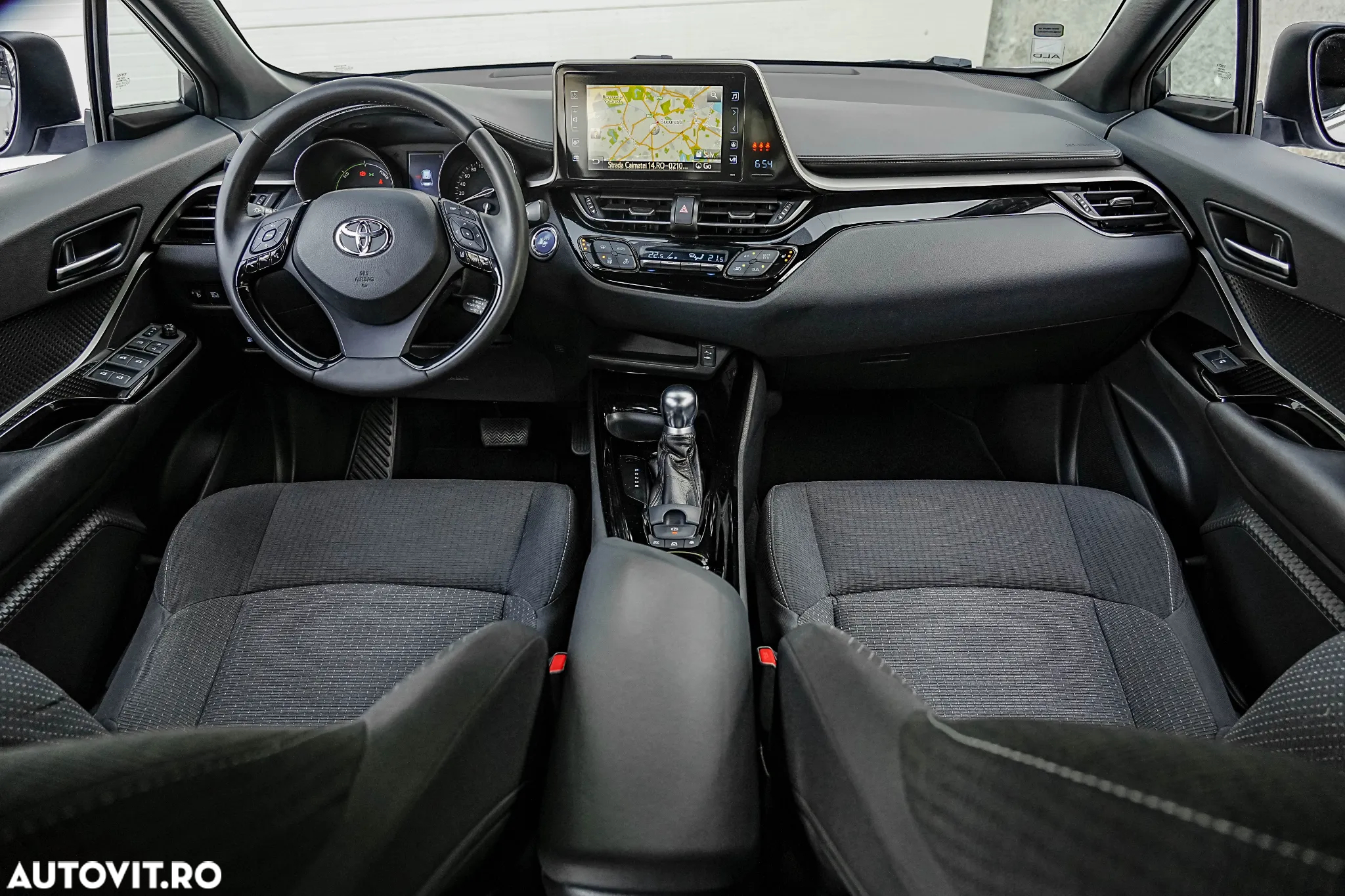 Toyota C-HR 1.8 HSD 122 CP 4x2 CVT C-lassy bi-tone - 5