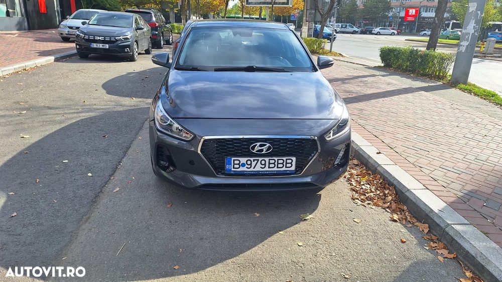 Hyundai i30 1.4 100CP 5DR M/T Comfort - 2