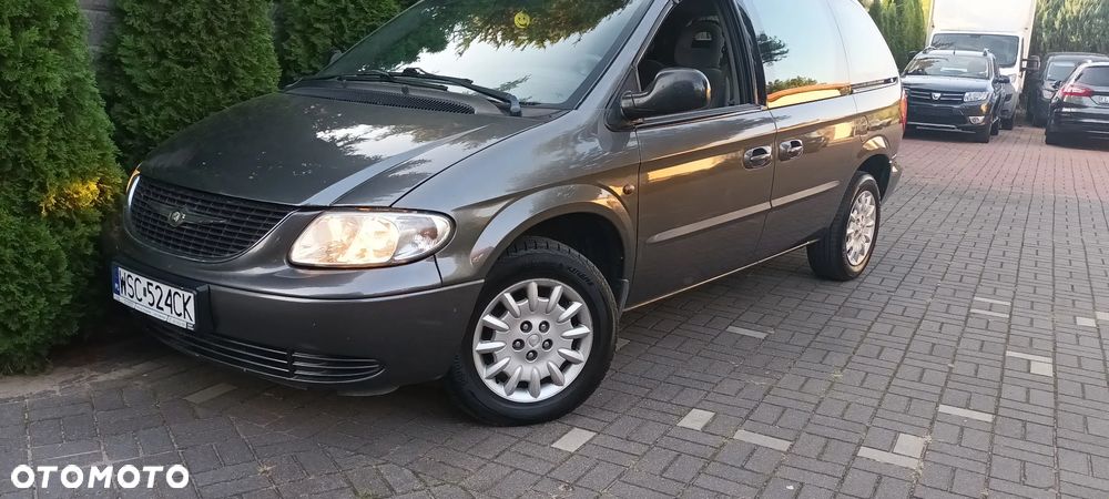 Chrysler Voyager - 14