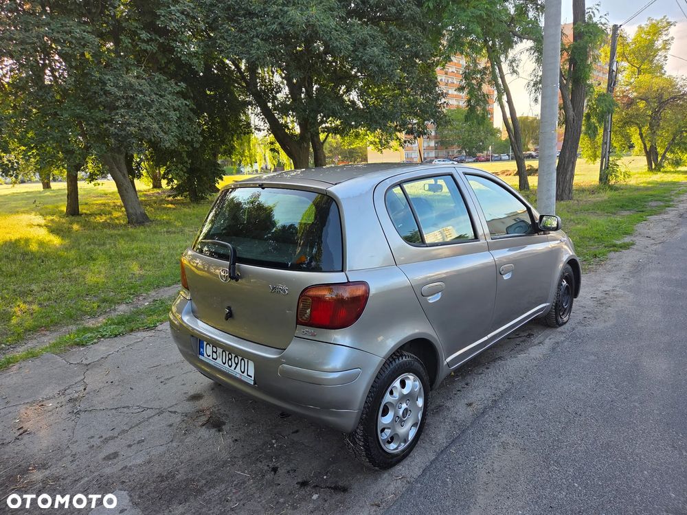 Toyota Yaris 1.4 D-4D Sol - 3