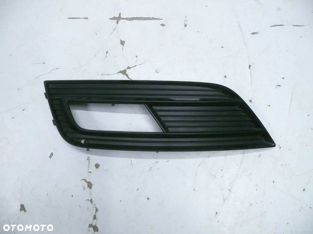 AUDI A4 B8 LIFT KRATKA ZDERZAKA LEWA - 1