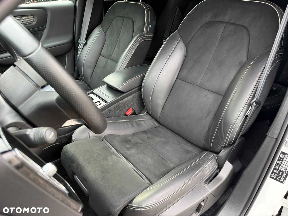 Volvo XC 40 T3 Geartronic RDesign - 36