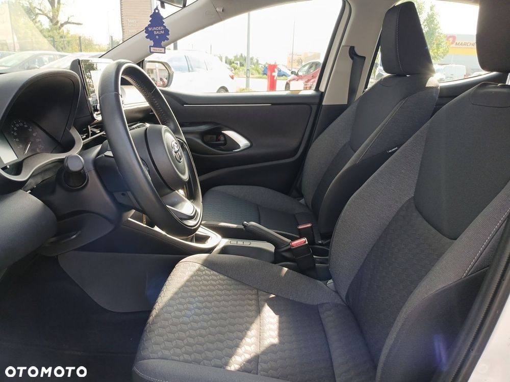 Toyota Yaris - 15