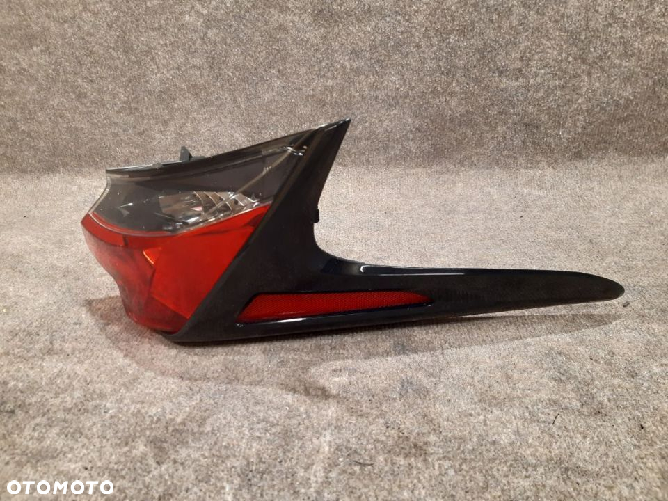 Klapa Zderzak Lampa Tył cięty LEXUS NX 2.0t Benzyna F Sport 17 21r - 9