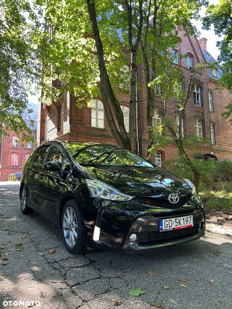 Toyota Prius+ (Hybrid) Comfort - 2