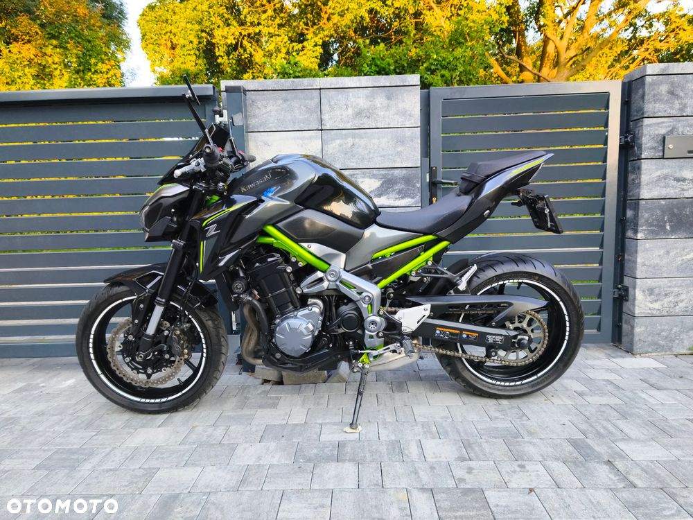 Kawasaki Z 900 - 33