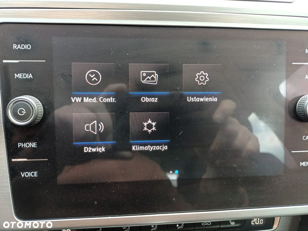 Volkswagen Passat Variant 2.0 TDI SCR DSG Comfortline - 20