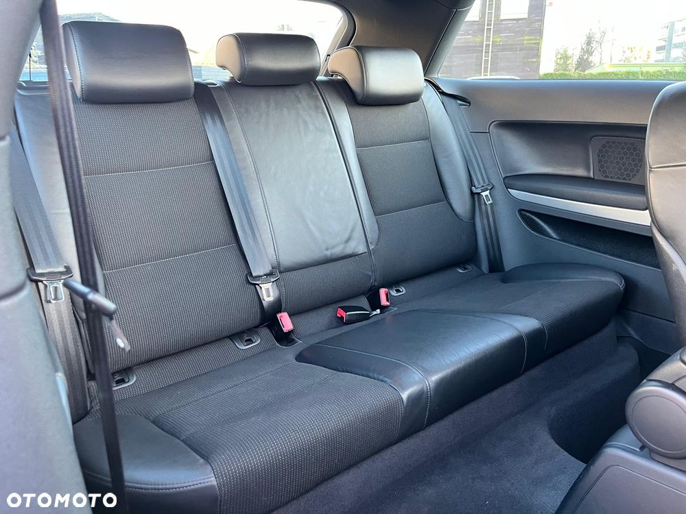 Audi A3 3-drzwiowe 2.0 TDI Ambition - 16