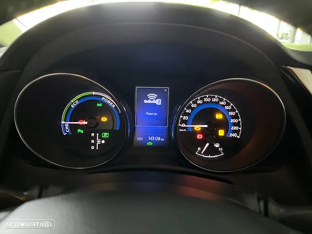 Toyota Auris 1.8 HSD Exclusive +TSS+Navi - 11