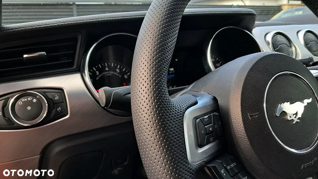 Ford Mustang 2.3 EcoBoost - 20