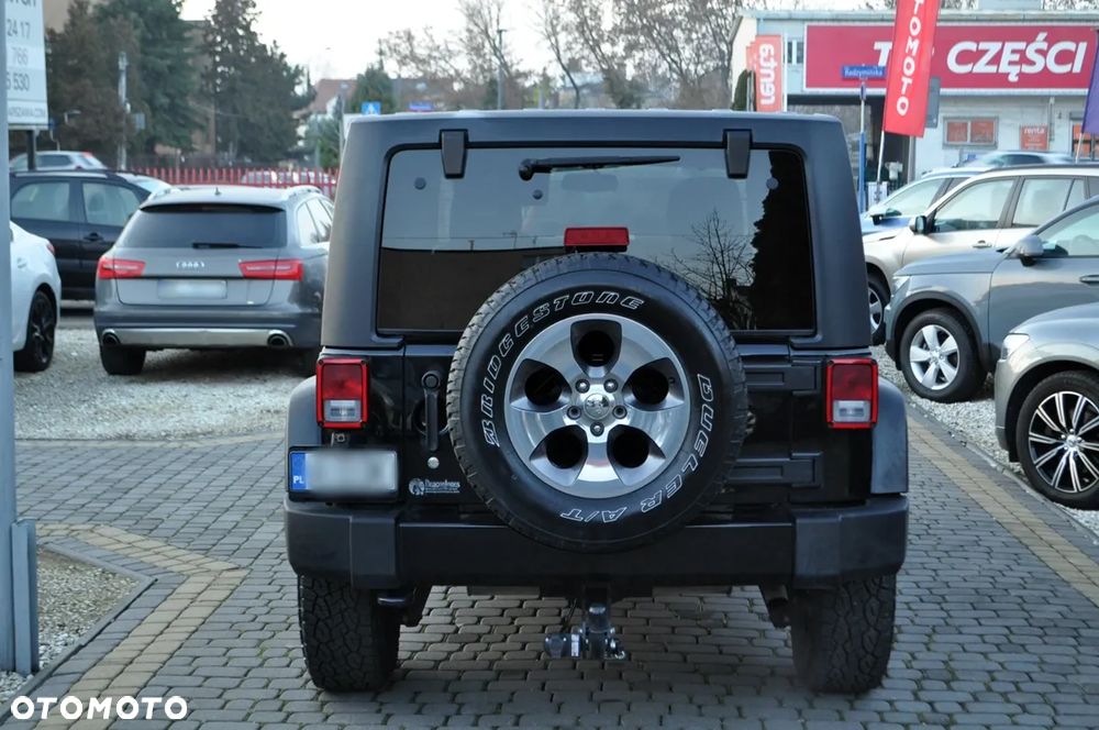 Jeep Wrangler 3.6 Unlim Sahara - 10