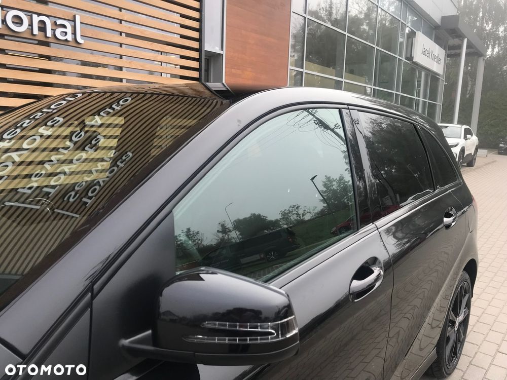 Mercedes-Benz Klasa B 220 4-Matic - 16