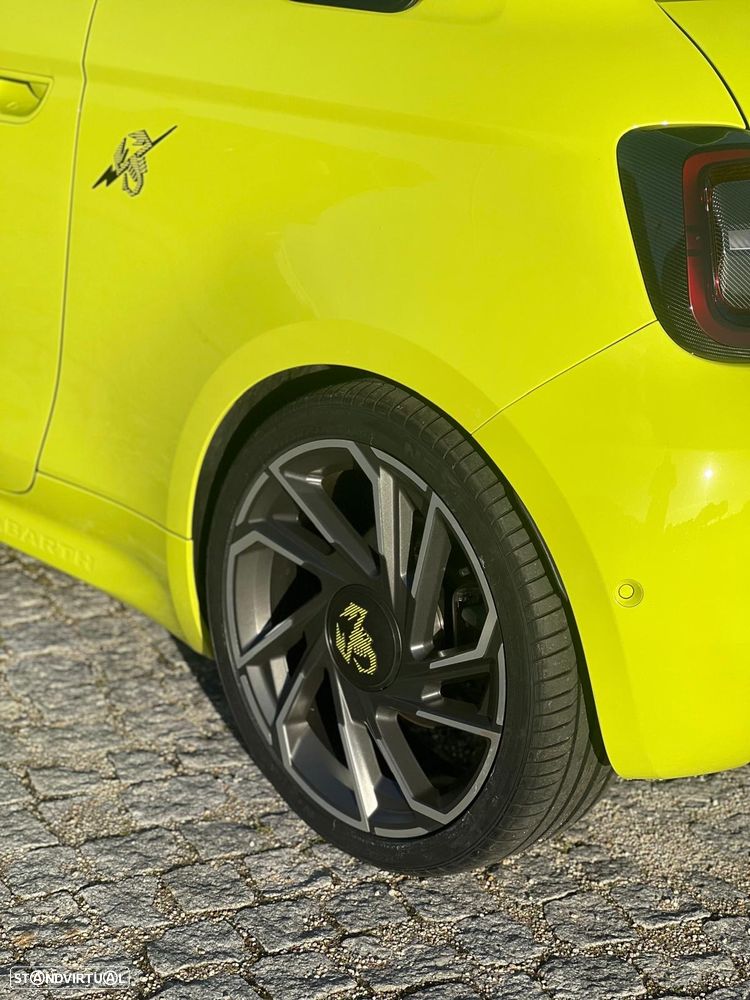 Abarth 500e Scorpionissima - 3