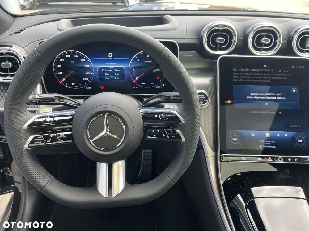 Mercedes-Benz GLC - 14