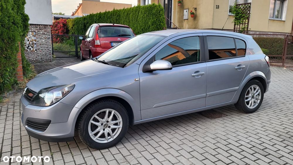 Opel Astra 1.6 Catch me - 13