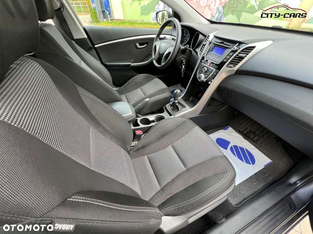 Hyundai i30 - 16