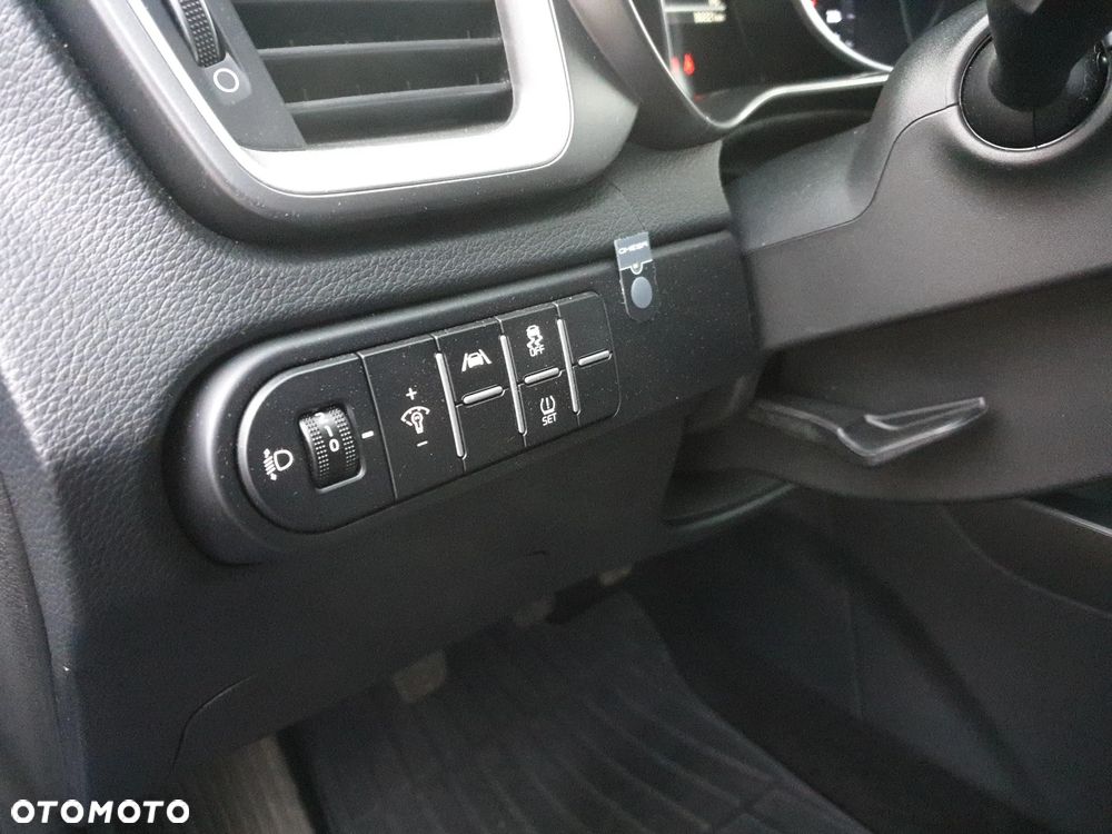 Kia Ceed 1.5 T-GDI M - 20