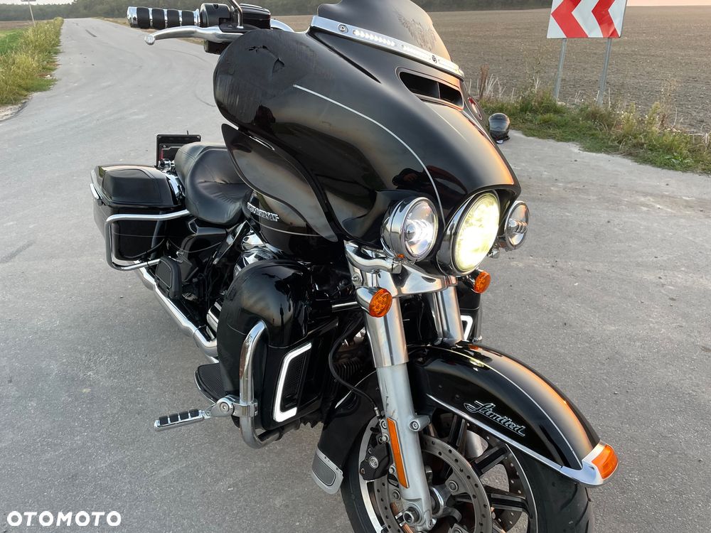 Harley-Davidson Touring Ultra Limited - 16