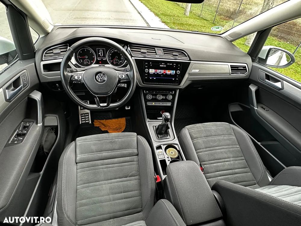 Volkswagen Touran 2.0 TDI Comfortline - 37