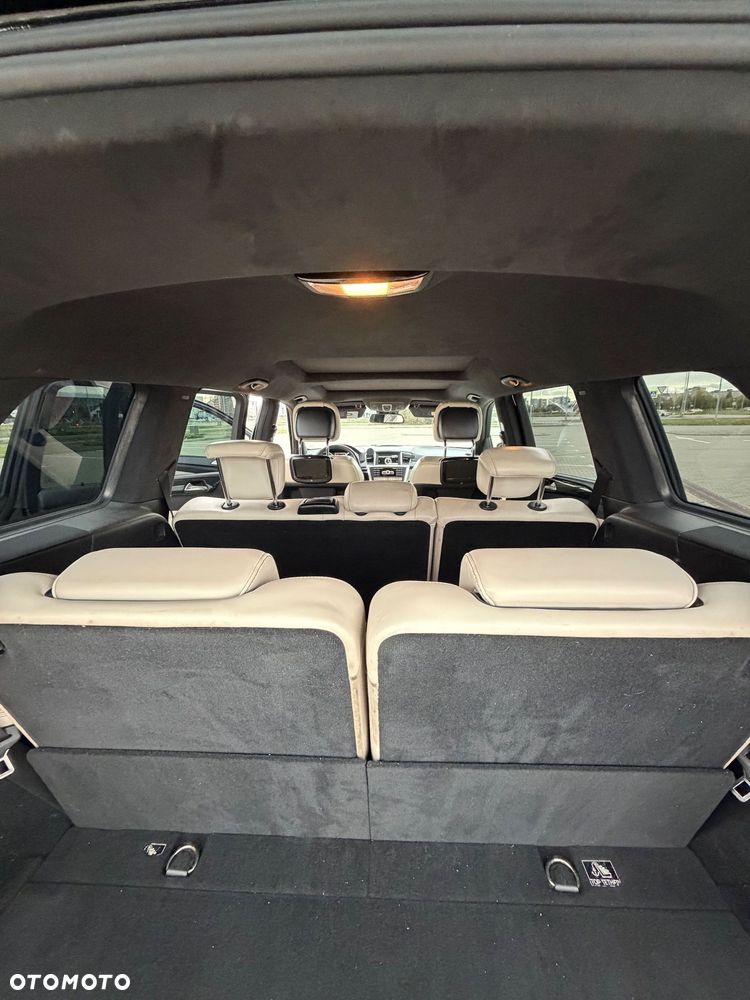 Mercedes-Benz GL 350 BlueTec 4-Matic - 22